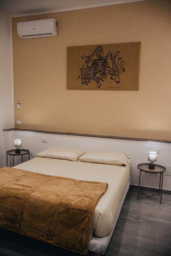 Amori 85 Hotel Palermo Luaran gambar